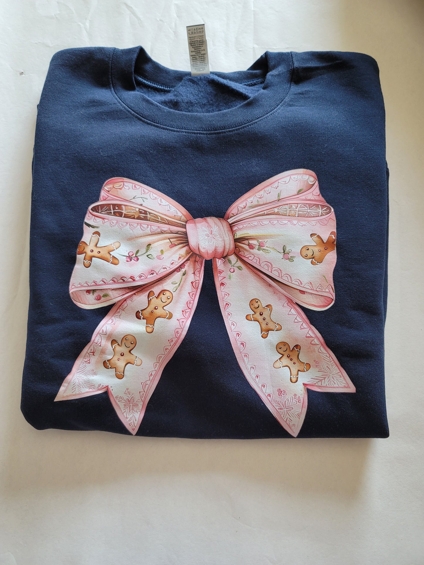 Long Sleeve Ginger Bread Bow Sweat Shirt